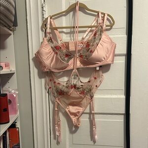 Dreamgirl Pink and Red Floral Lace Bra Set